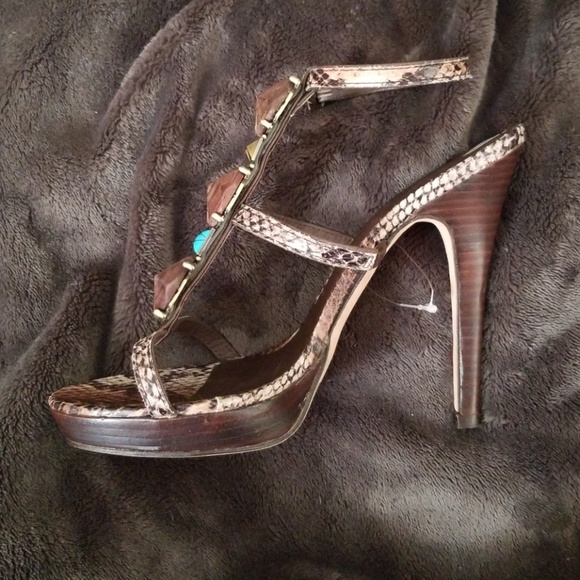 chinese laundry snakeskin